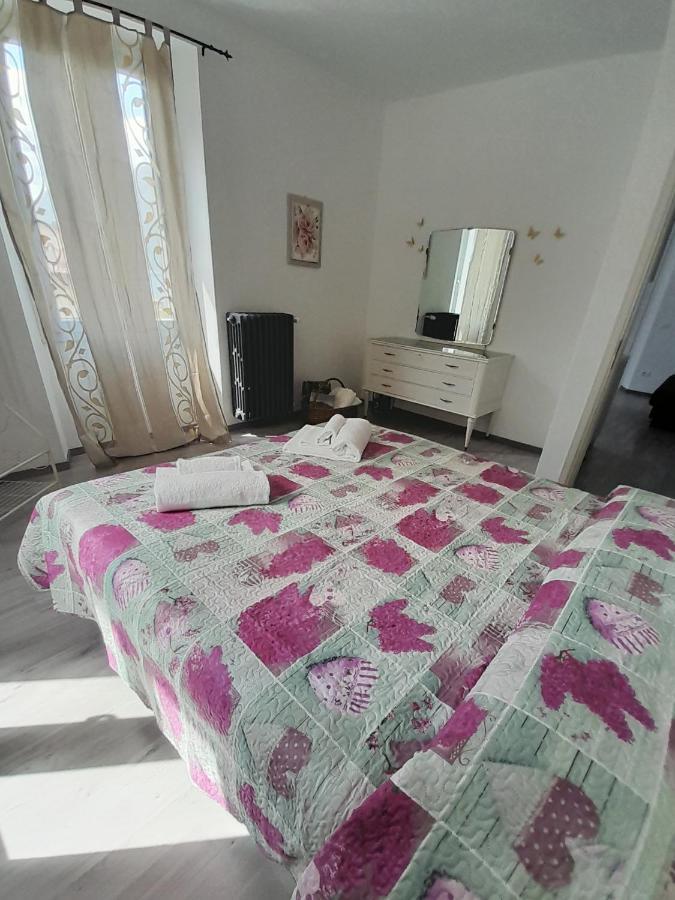 Lescen White Residence - Lake View เลซเซโน ภายนอก รูปภาพ